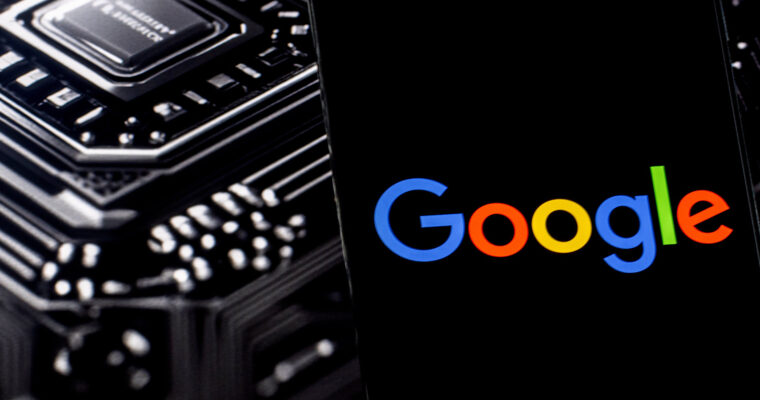 Google AI Overviews Appear in 18% Of Publisher-Related Queries