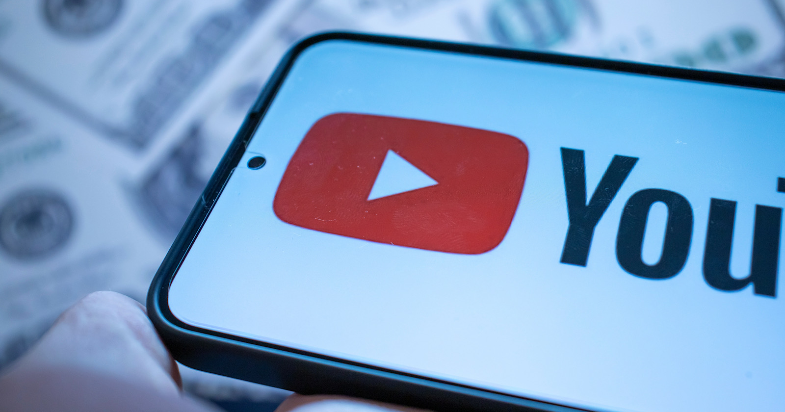 YouTube Details Changes Coming To Mid-Roll Ads On May 12 via @sejournal, @MattGSouthern